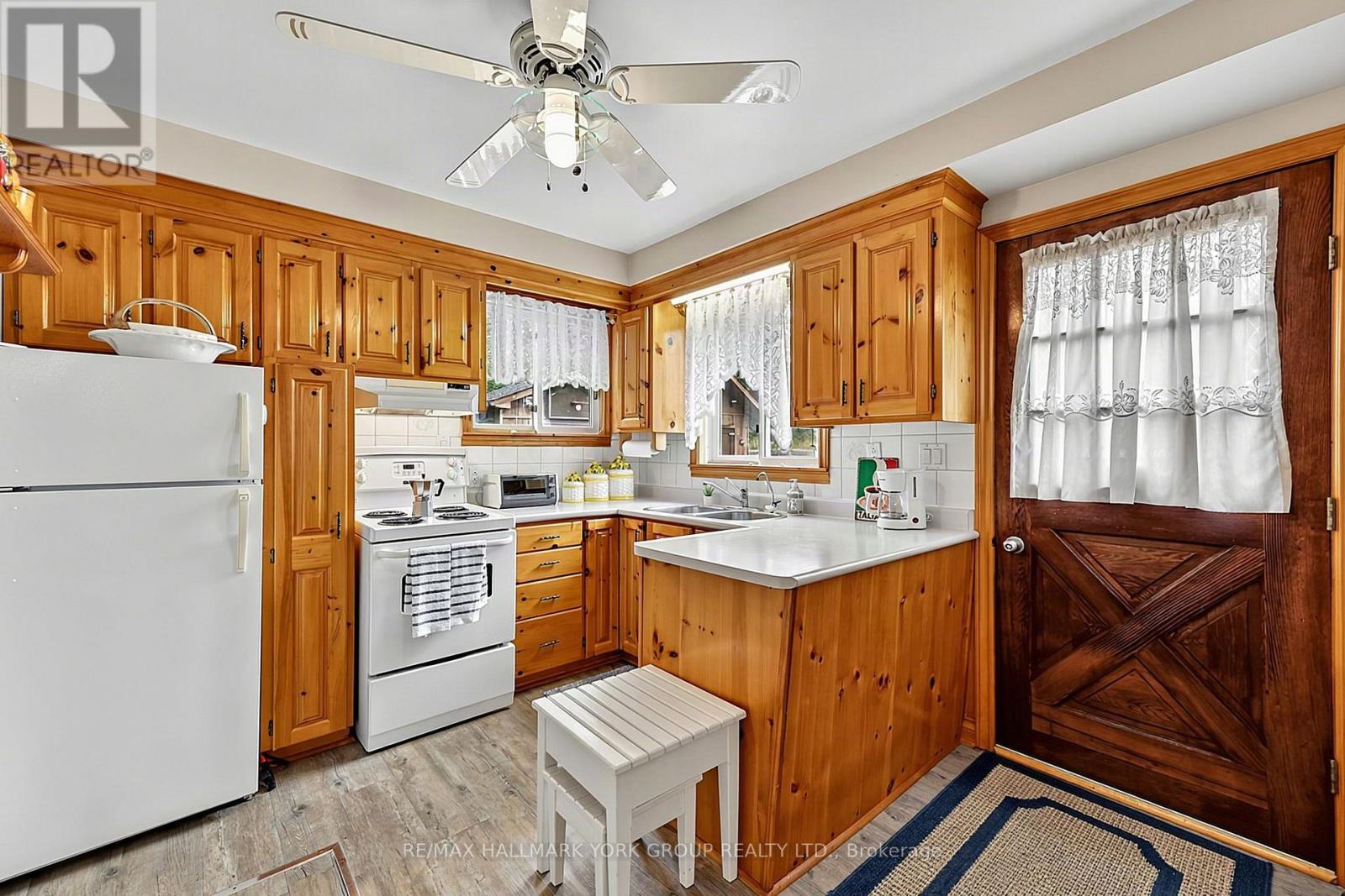 1085 River Road E, Wasaga Beach, Ontario  L9Z 2P7 - Photo 7 - S13711820