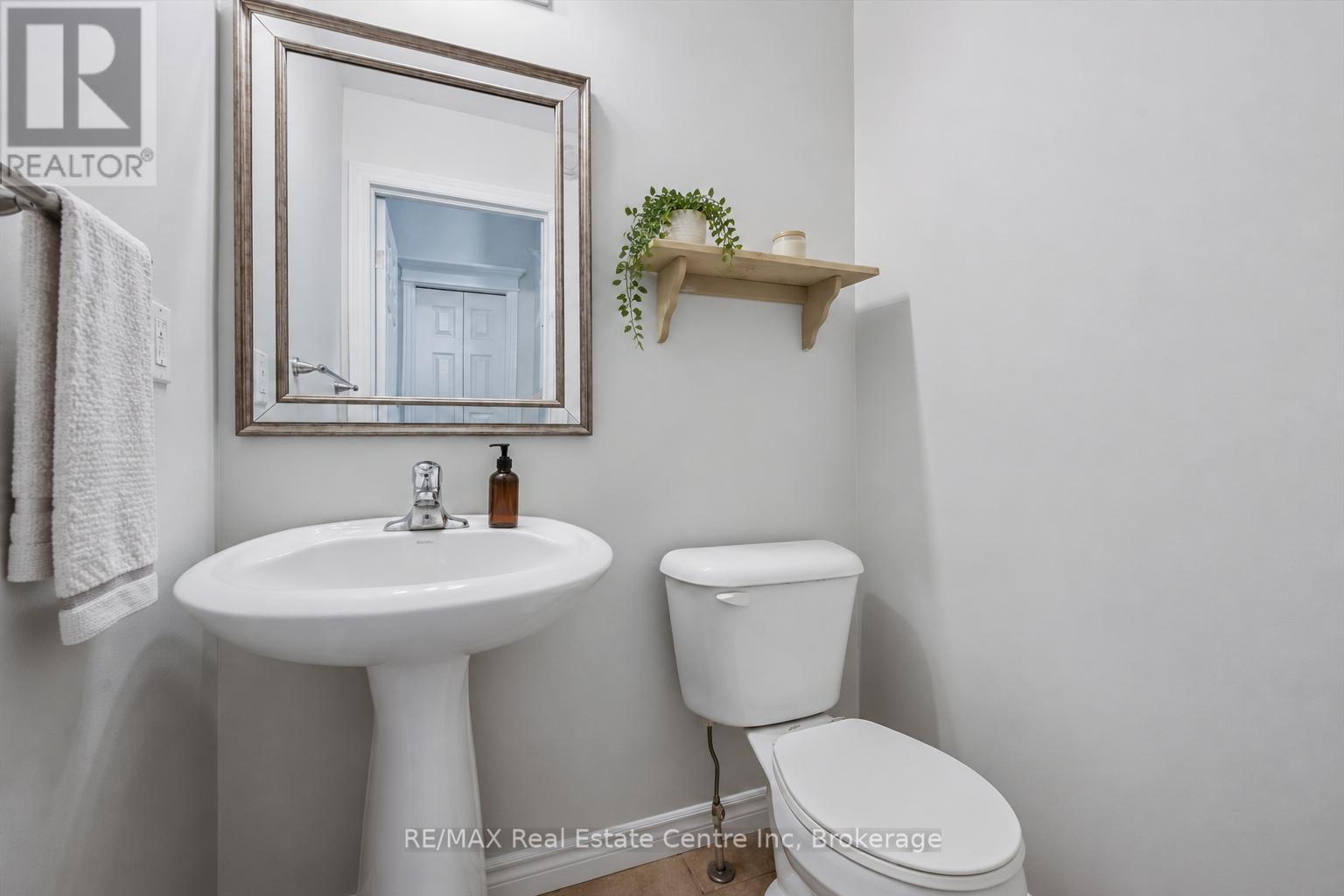 53 Washburn Drive, Guelph (Grange Road), Ontario  N1E 0B2 - Photo 7 - X13711748