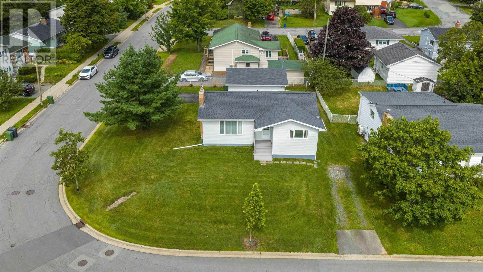 82 Nappan Drive, Lower Sackville, Nova Scotia B4C 2E3 - Photo 2 - 202621499
