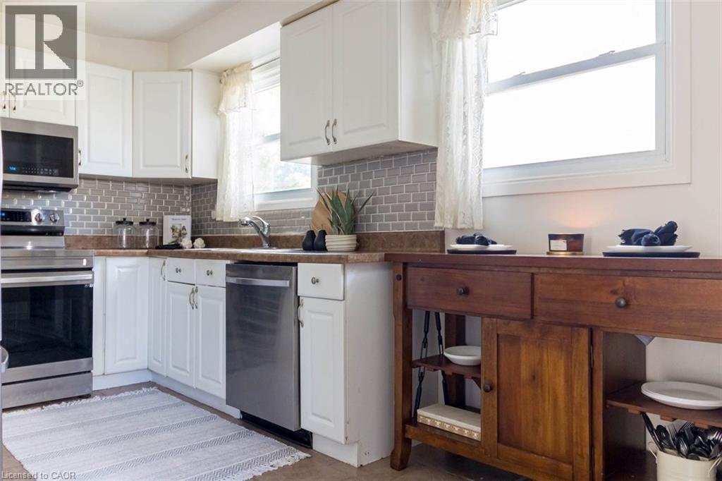 111 Larch Street, Hamilton, Ontario  L8T 4P4 - Photo 15 - 40856927