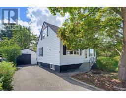 23 PLEASANTVIEW AVENUE, Brampton, Ontario