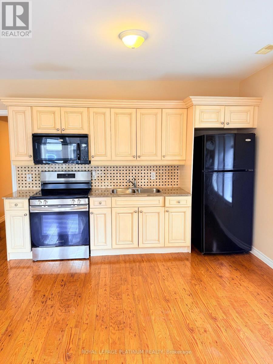 6 - 120 Sherman Avenue S, Hamilton, Ontario  L8M 2P9 - Photo 13 - X13711768