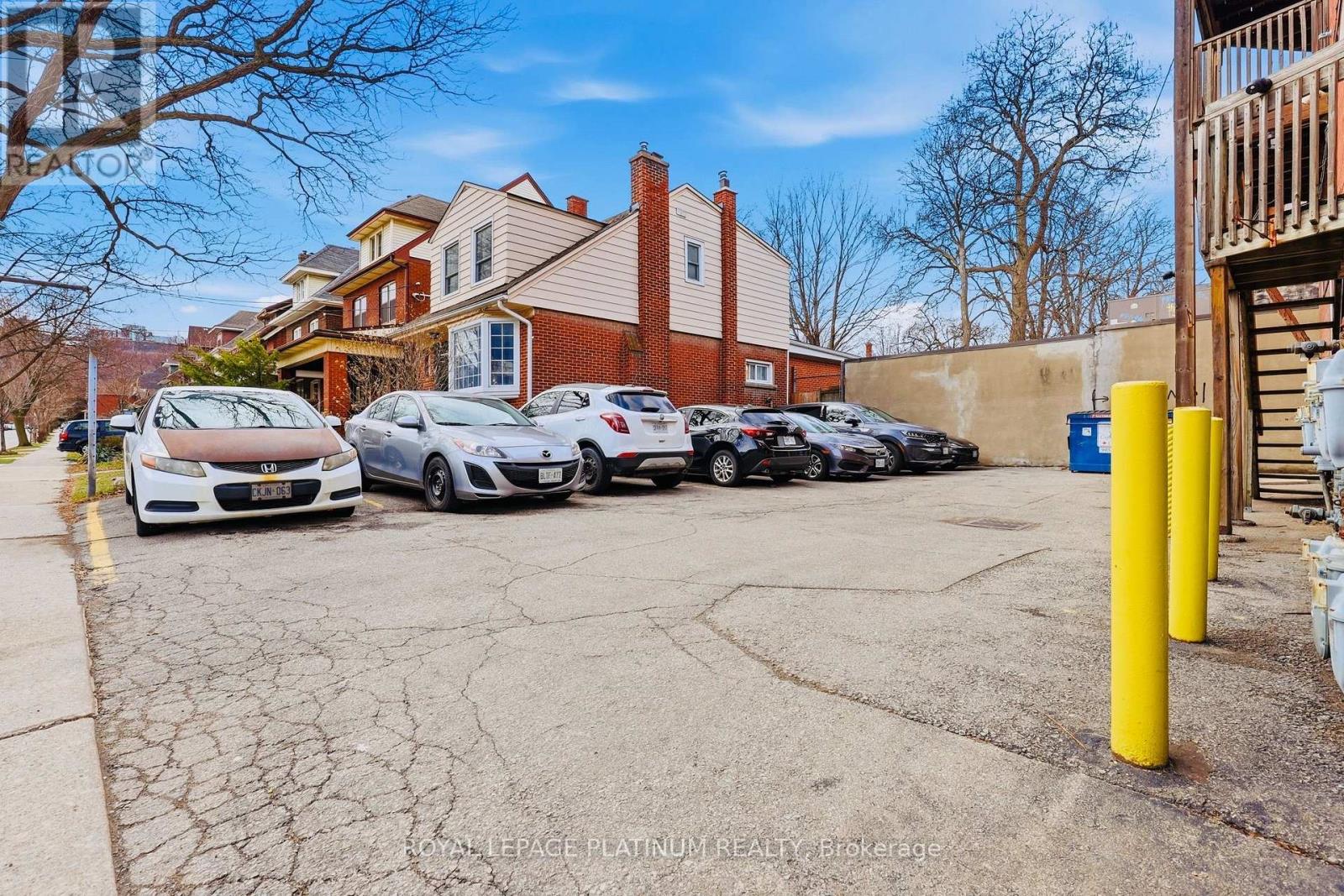 6 - 120 Sherman Avenue S, Hamilton, Ontario  L8M 2P9 - Photo 4 - X13711768