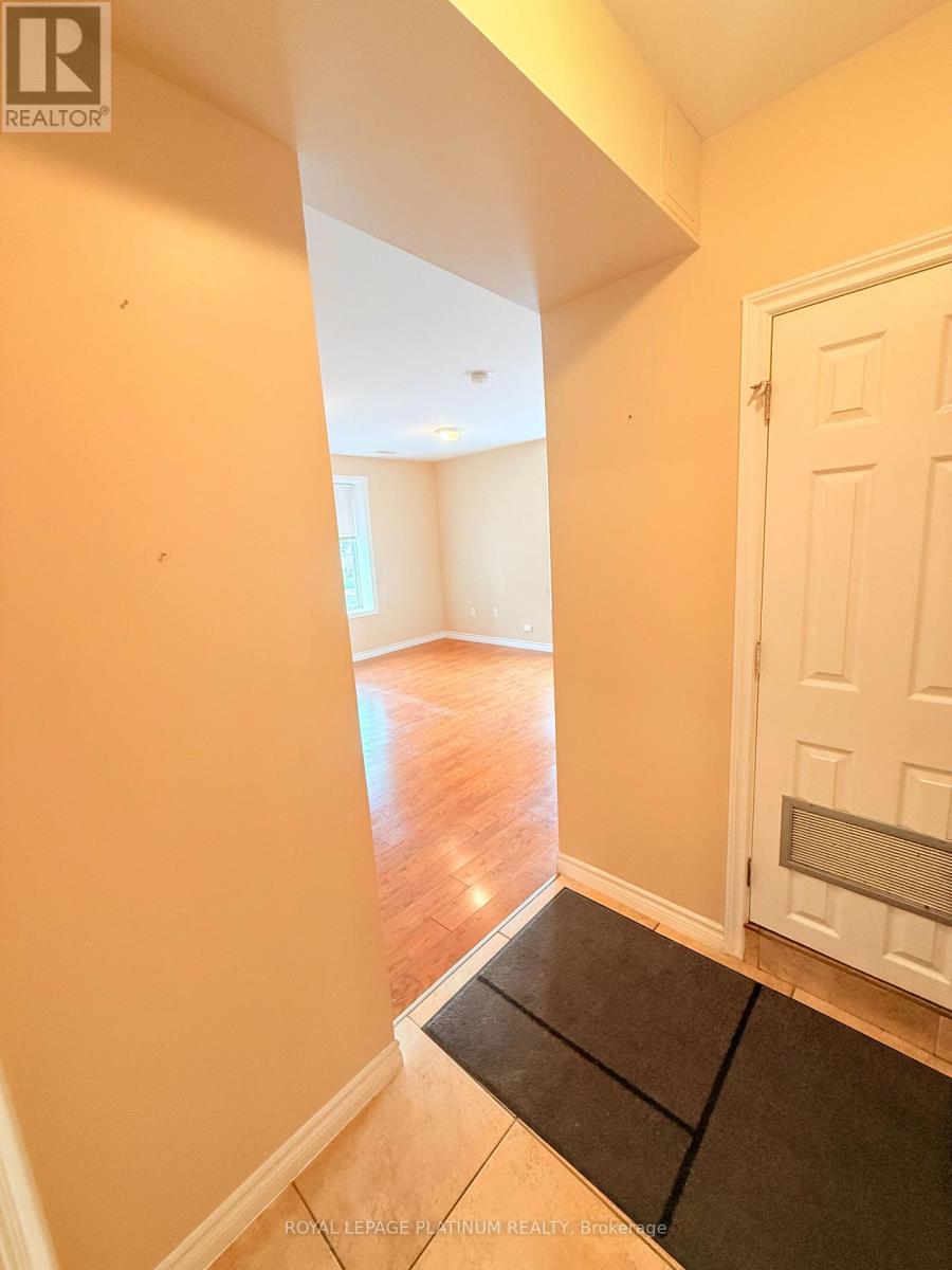 6 - 120 Sherman Avenue S, Hamilton, Ontario  L8M 2P9 - Photo 5 - X13711768