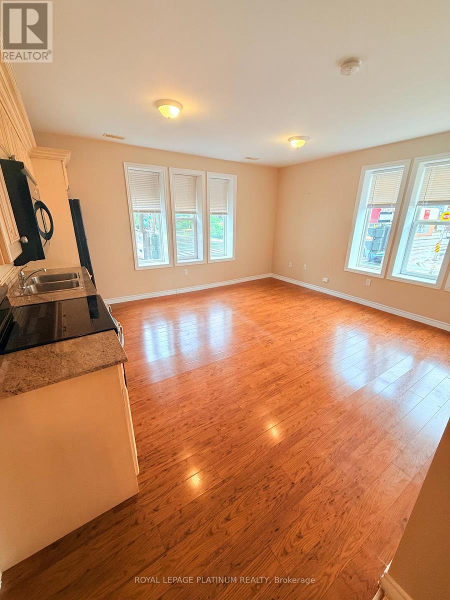 6 - 120 Sherman Avenue S, Hamilton, Ontario  L8M 2P9 - Photo 7 - X13711768