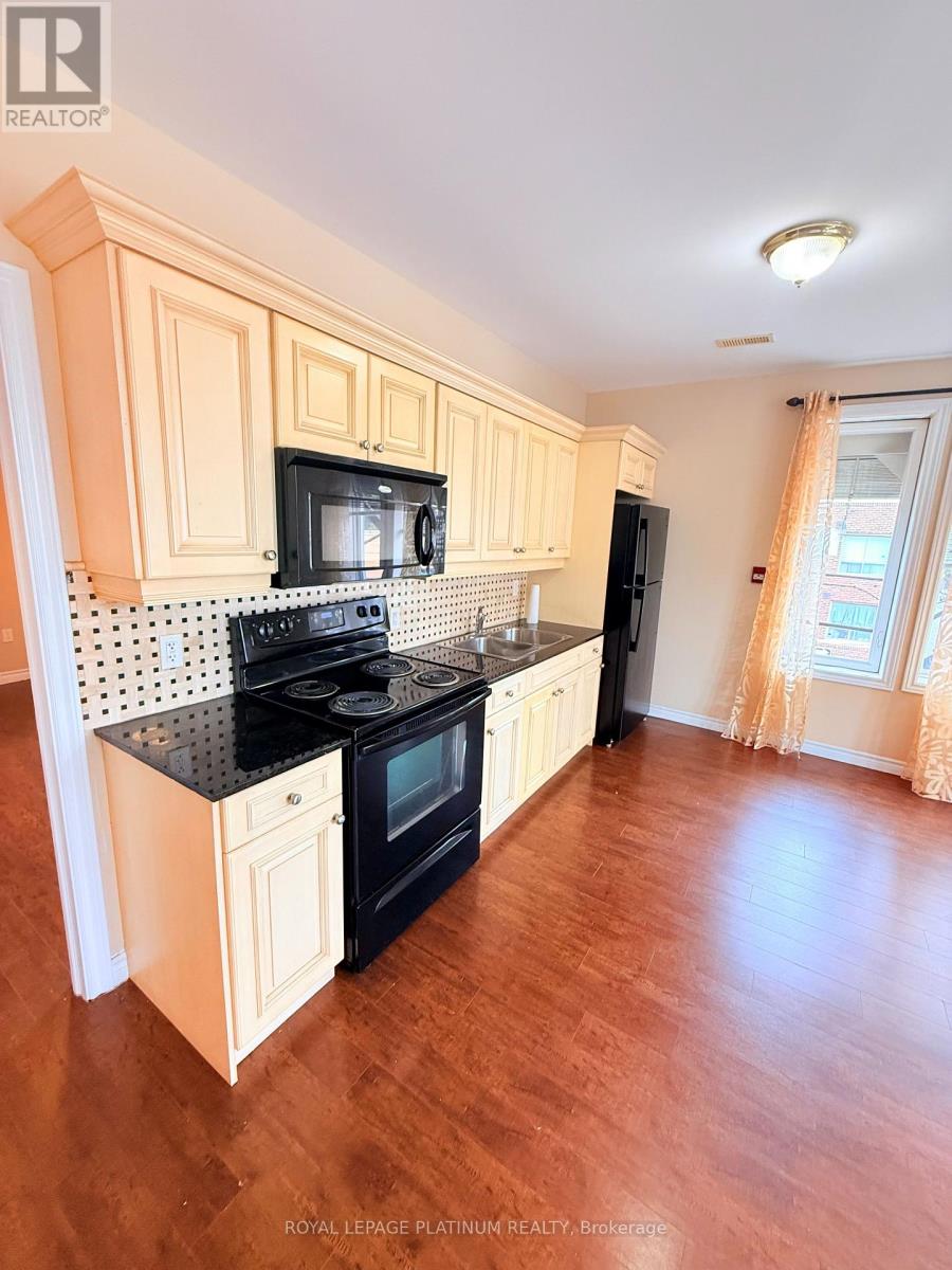 10 - 120 Sherman Avenue S, Hamilton, Ontario  L8M 2P9 - Photo 10 - X13711786