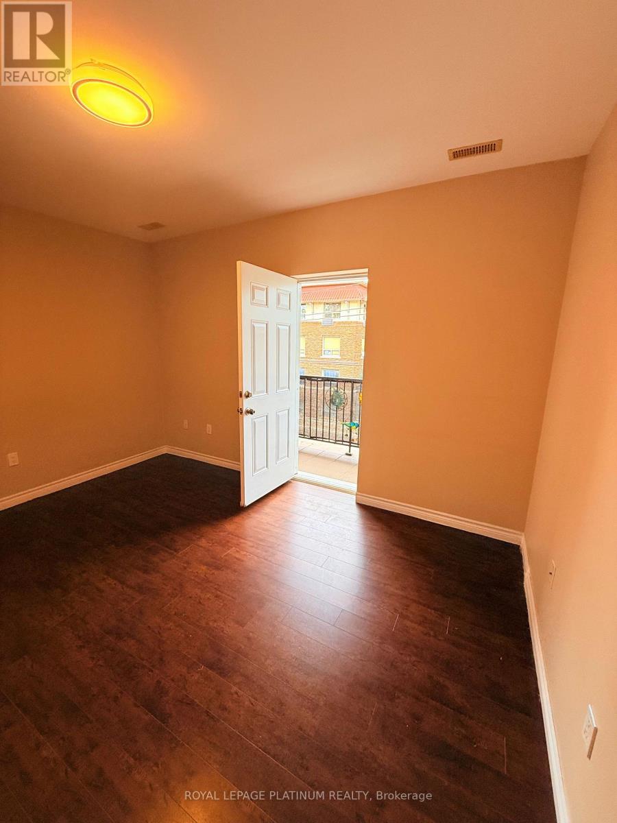 10 - 120 Sherman Avenue S, Hamilton, Ontario  L8M 2P9 - Photo 15 - X13711786