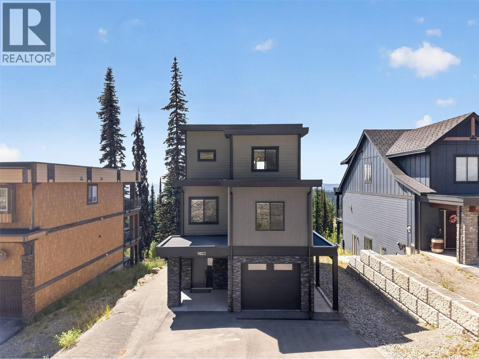 9823 Cathedral Drive, Silver Star, British Columbia