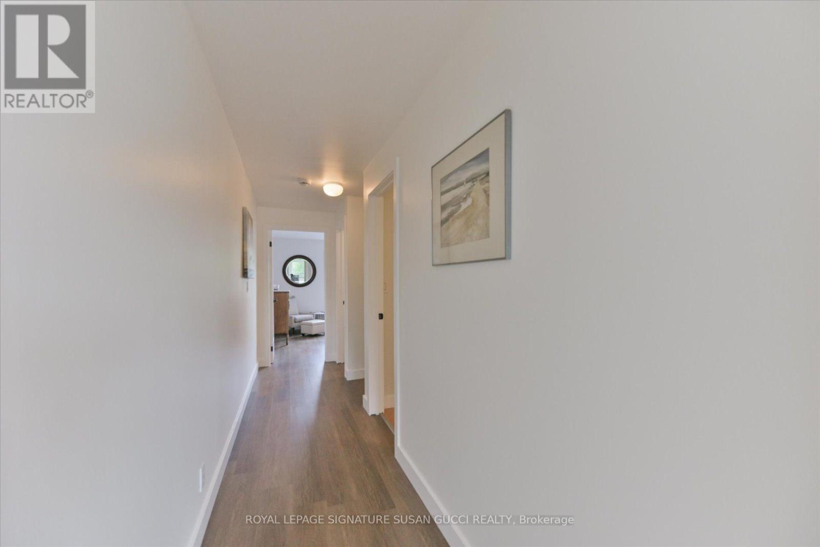 2 Sutherland Avenue, Toronto, Ontario  M4C 1R9 - Photo 20 - E13711536