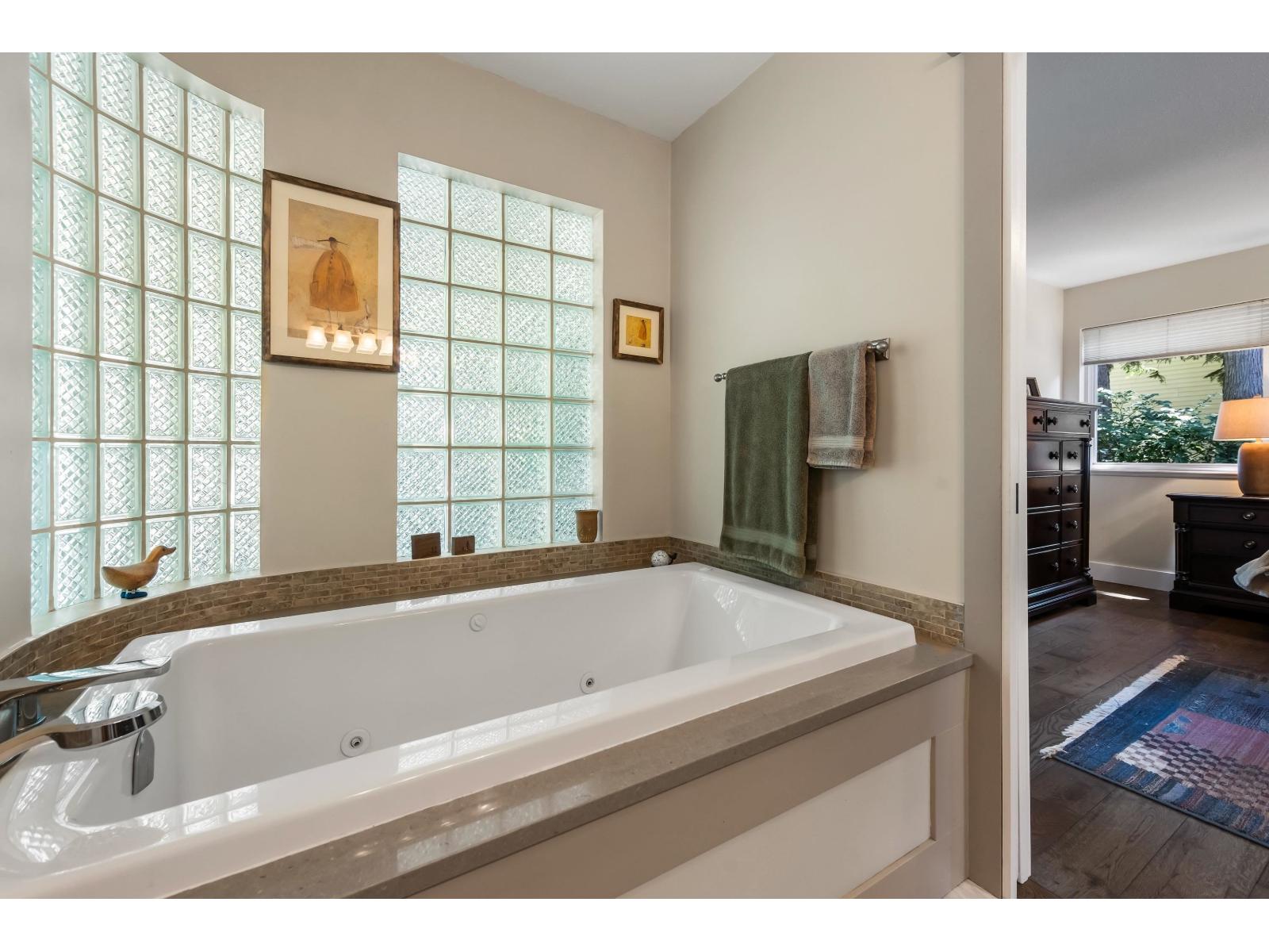 6970 Rockwell Drive, Harrison Lake, Harrison Hot Springs, British Columbia  V0M 1K0 - Photo 24 - R3139205