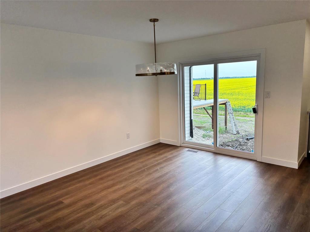57 First Street, Kleefeld, Manitoba  R0A 0V0 - Photo 5 - 202621359