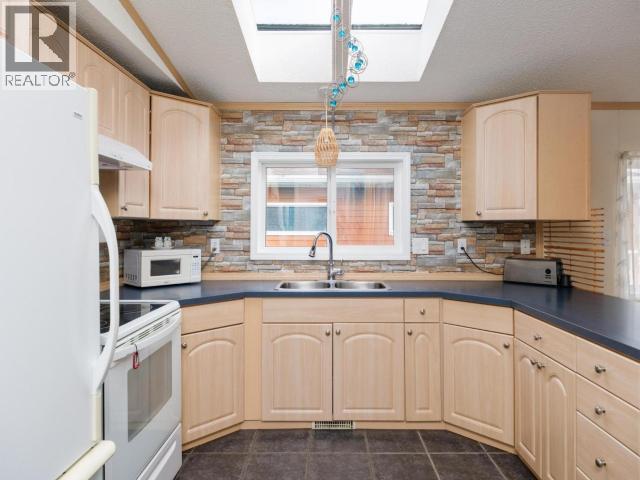 225-989 Range Road, Whitehorse, Yukon Y1A 6K1 - Photo 14 - 17642