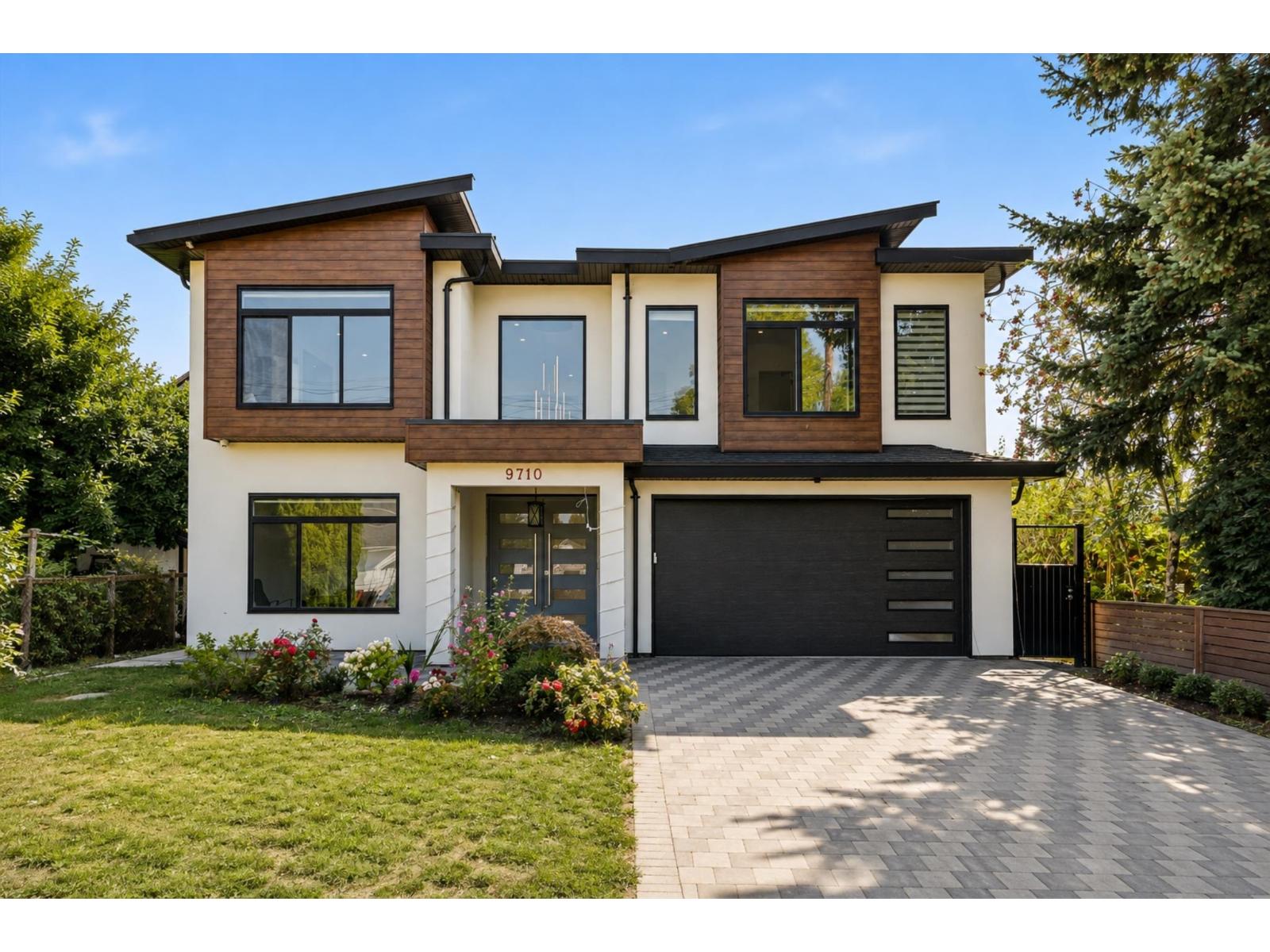9710 Hemlock Street, Chilliwack Proper East, Chilliwack, British Columbia  V2P 5J6 - Photo 2 - R3157251