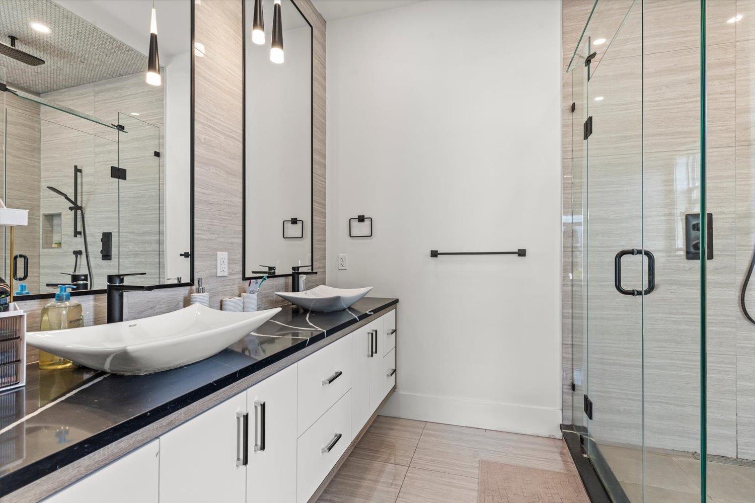 9710 Hemlock Street, Chilliwack Proper East, Chilliwack, British Columbia  V2P 5J6 - Photo 19 - R3157251