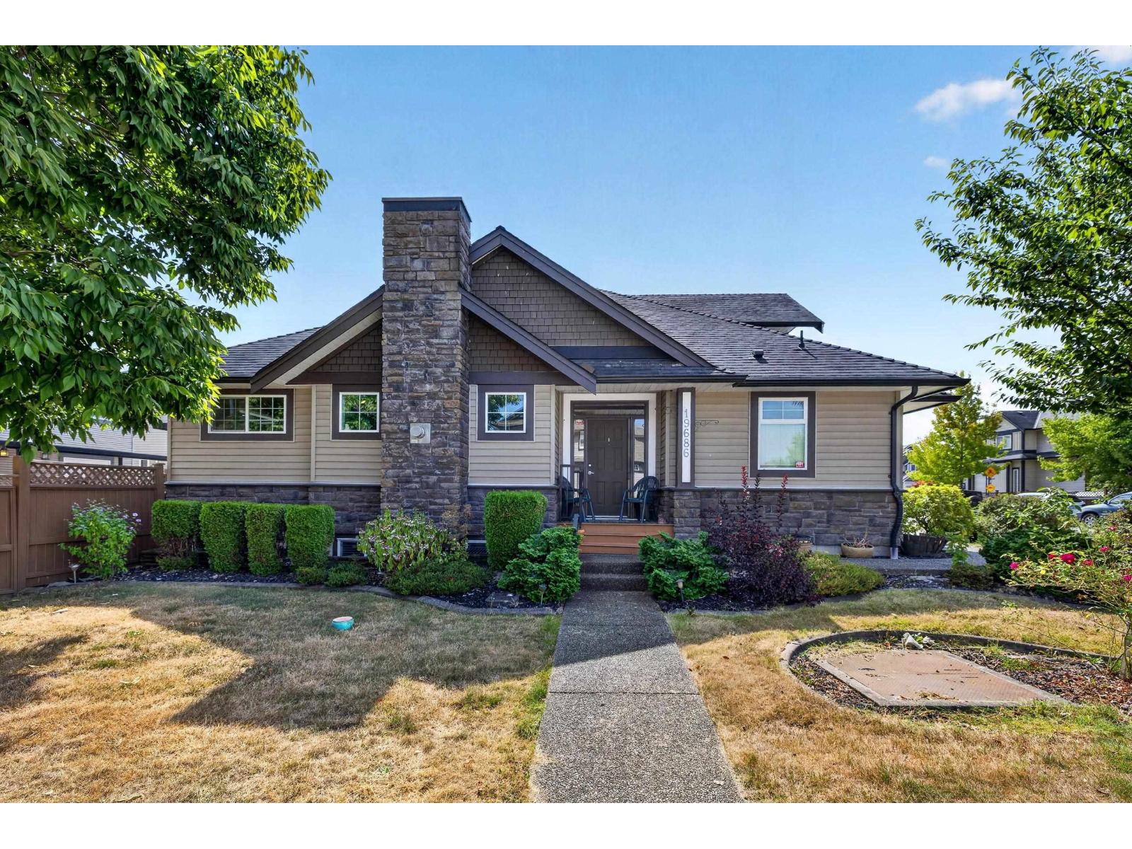 19686 73A AVENUE, Langley, British Columbia