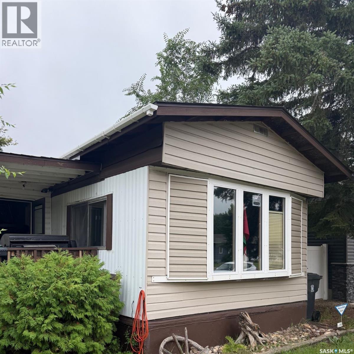 251 30th Street W, Battleford, Saskatchewan  S0M 0E0 - Photo 1 - SK046620