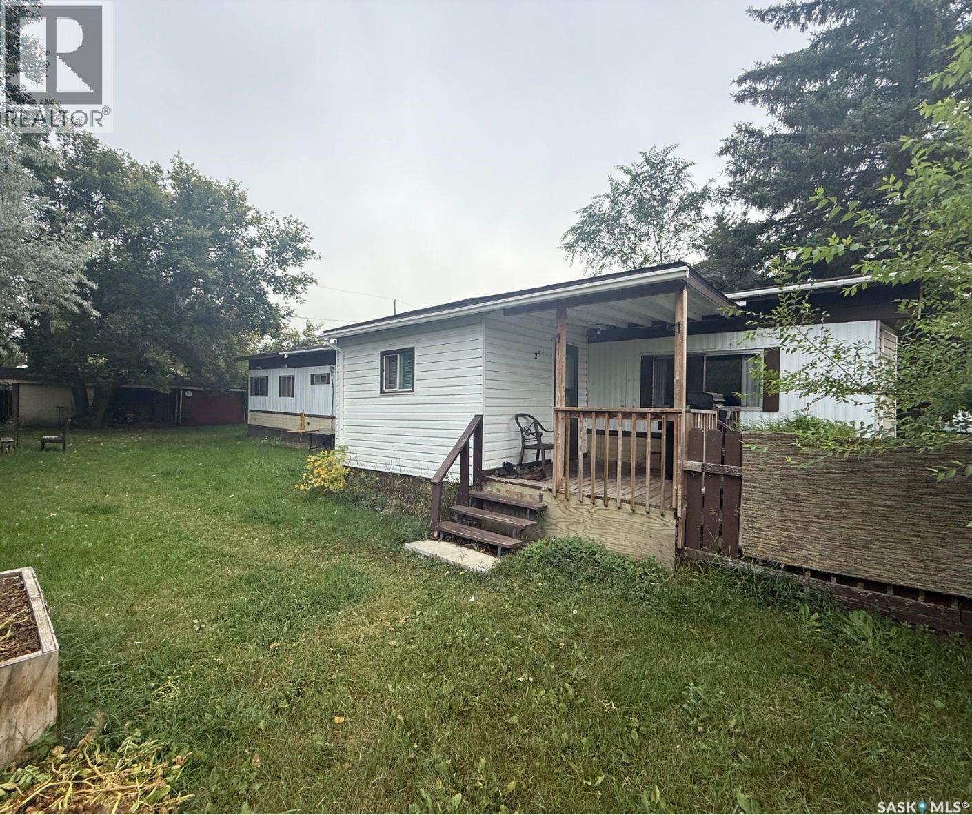 251 30th Street W, Battleford, Saskatchewan  S0M 0E0 - Photo 13 - SK046620