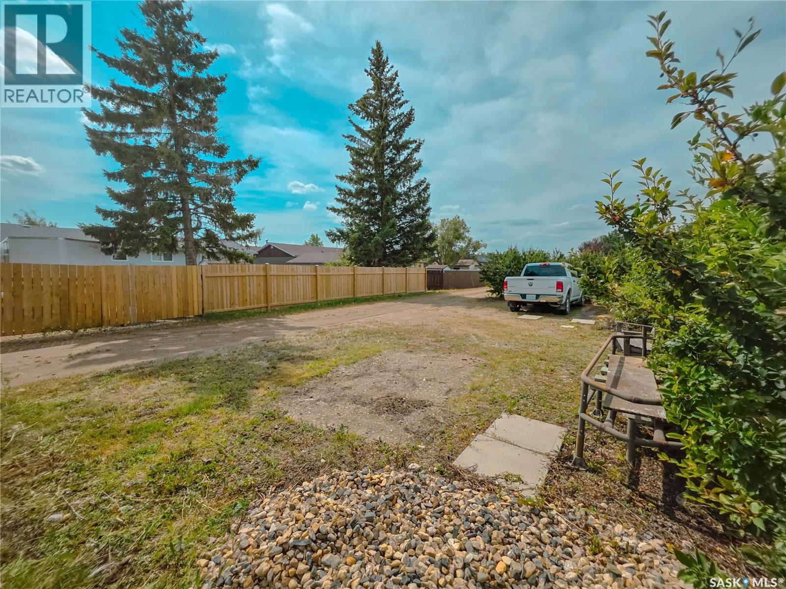 51 Vanier Drive, Melville, Saskatchewan  S0A 2P0 - Photo 50 - SK046568