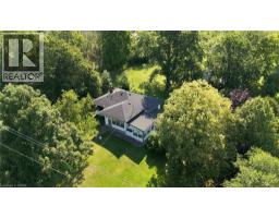 698 YORK Road, Dundas, Ontario