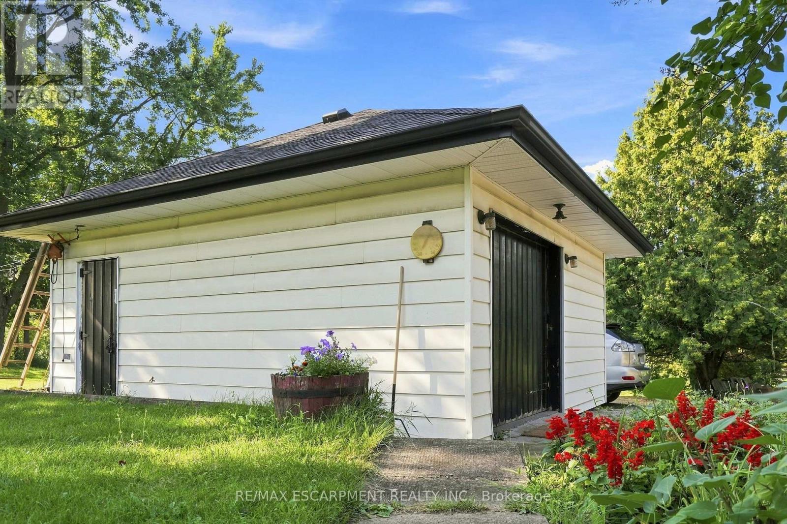 698 York Road, Hamilton, Ontario L9H 5X1 - Photo 31 - X13640910