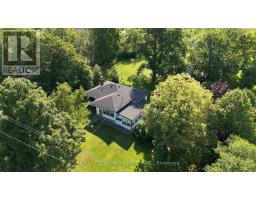 698 YORK ROAD, Hamilton, Ontario