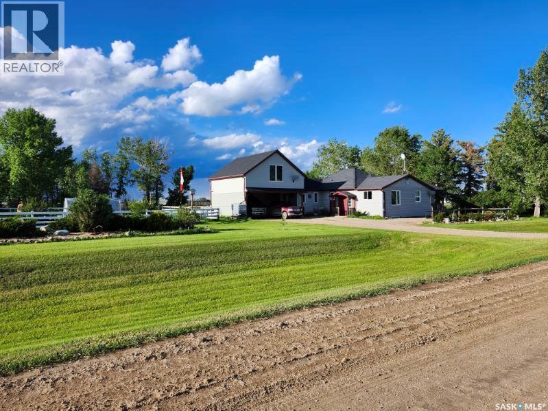 Bell Acreage, Benson Rm No. 35, Saskatchewan  S0C 0L0 - Photo 2 - SK030535
