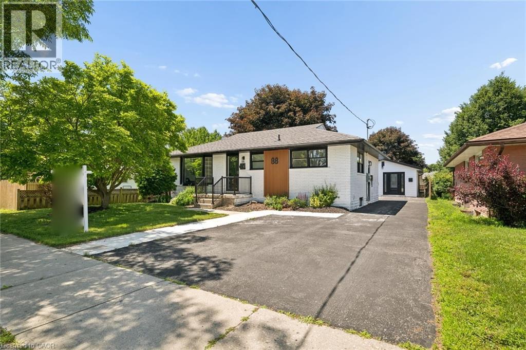 88 Woodhaven Road, Kitchener, Ontario  N2C 1V1 - Photo 3 - 40842817