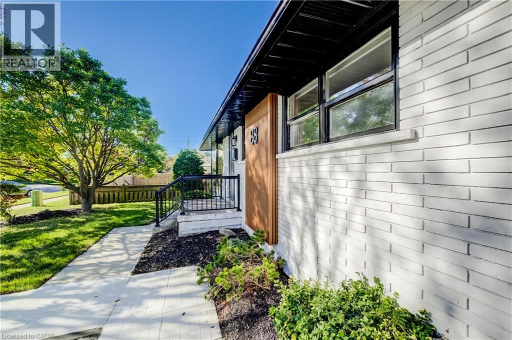 88 Woodhaven Road, Kitchener, Ontario  N2C 1V1 - Photo 4 - 40842817