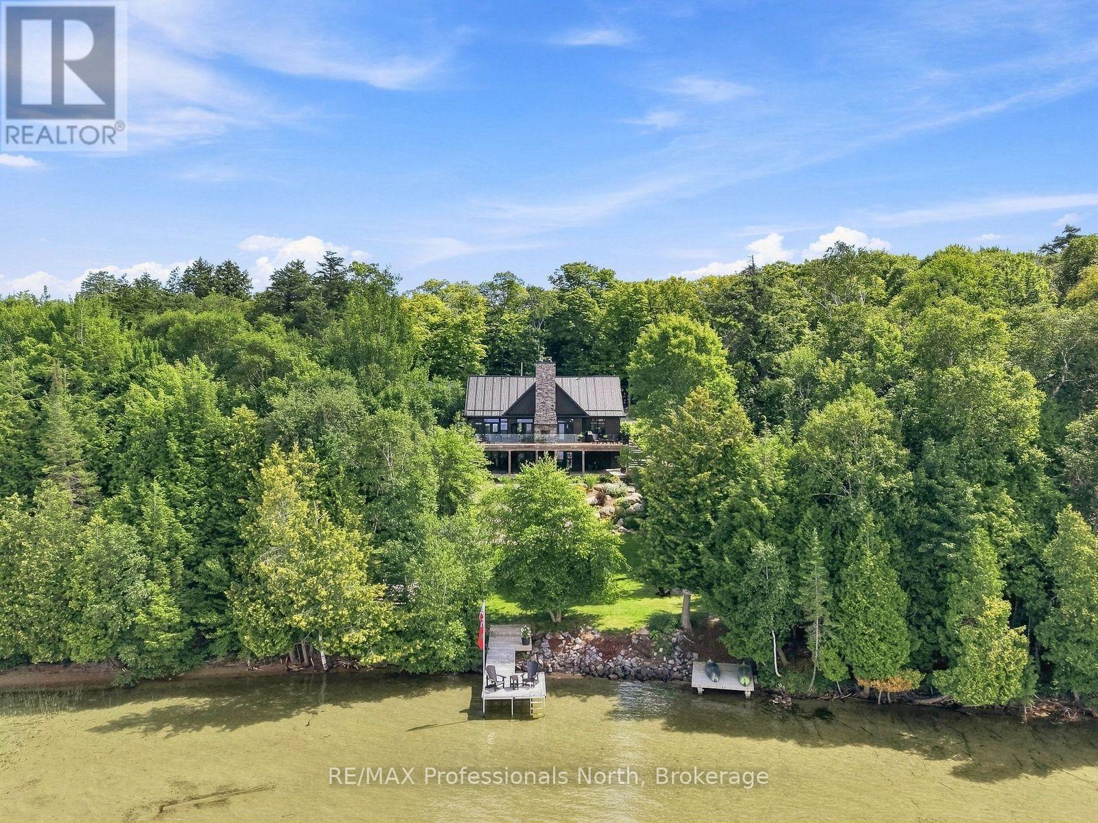 1126a S Lake Bernard Road, Strong, Ontario  P0A 1Z0 - Photo 1 - X13711882