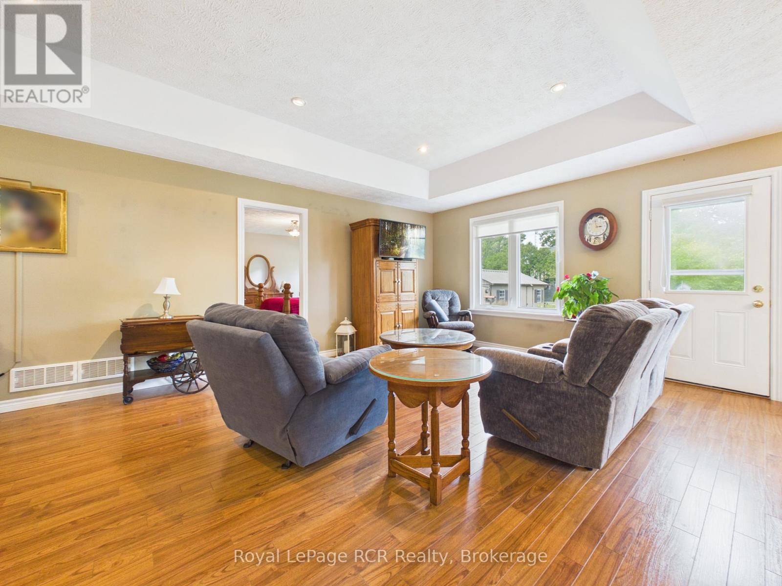 51 Alfred Street, North Huron, Ontario  N0G 2W0 - Photo 6 - X13711934