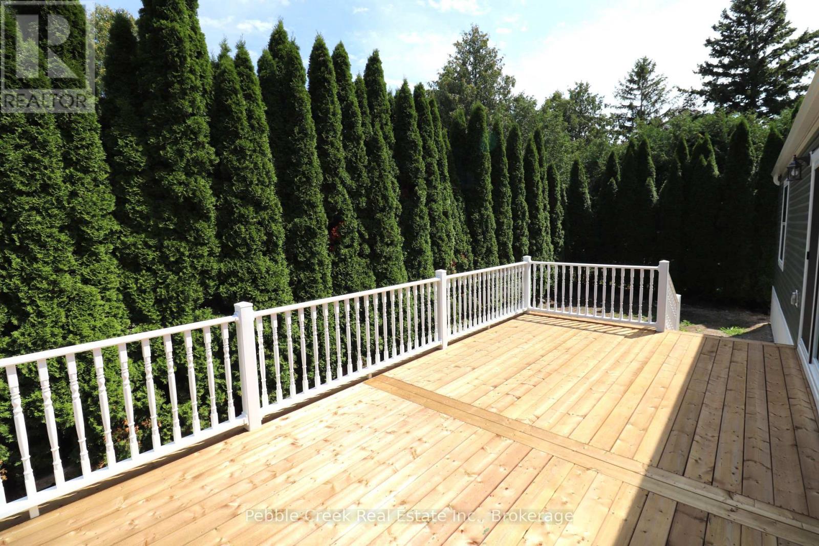 7 Sutton Drive, Ashfield-Colborne-Wawanosh (Colborne), Ontario  N7A 3Y3 - Photo 3 - X13711968
