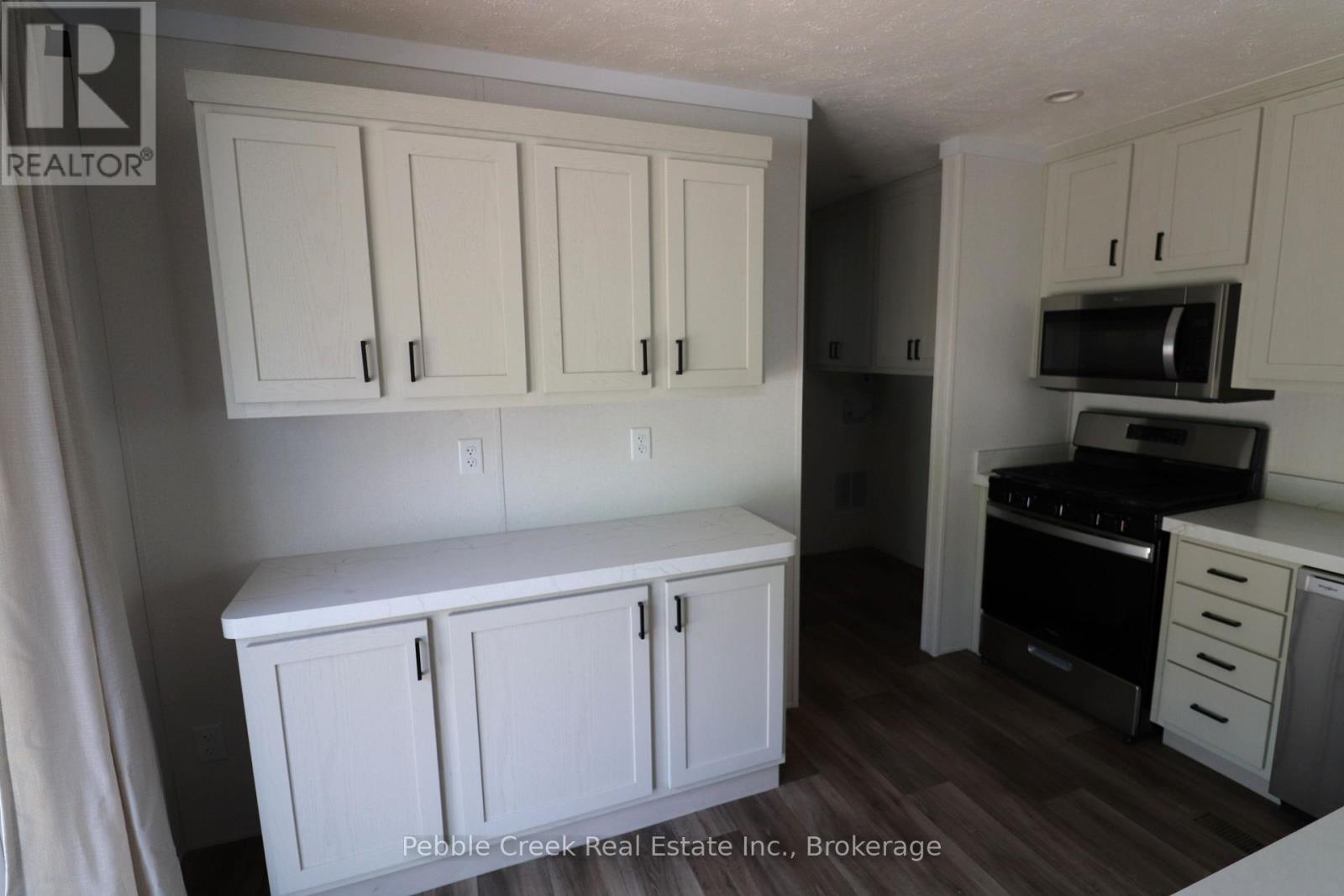 7 Sutton Drive, Ashfield-Colborne-Wawanosh (Colborne), Ontario  N7A 3Y3 - Photo 6 - X13711968