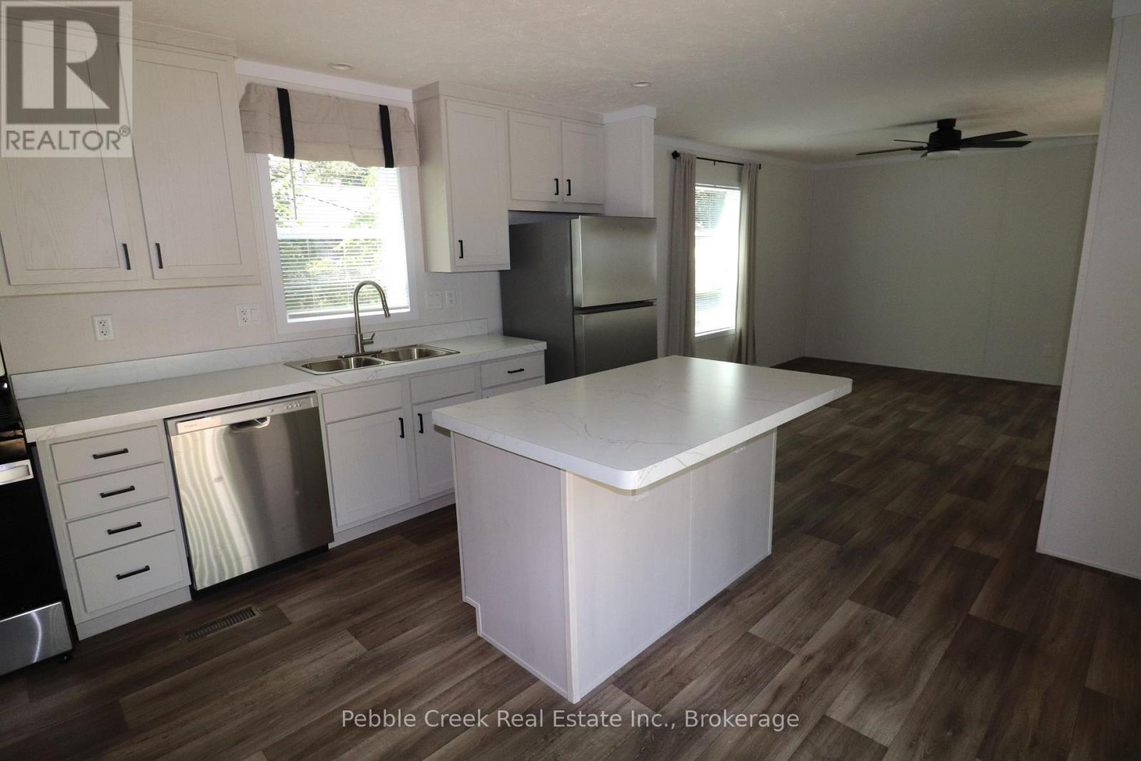 7 Sutton Drive, Ashfield-Colborne-Wawanosh (Colborne), Ontario  N7A 3Y3 - Photo 7 - X13711968