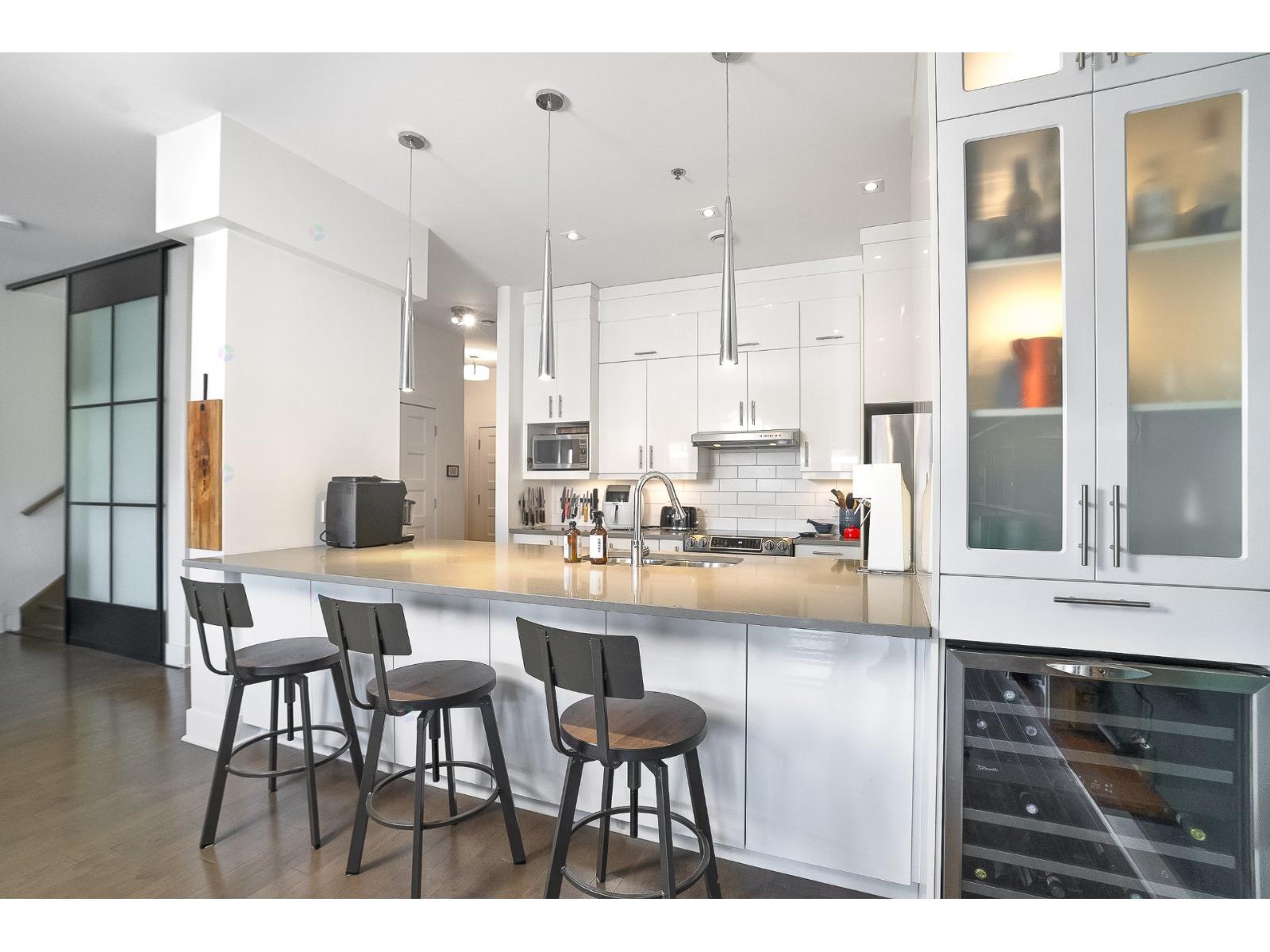 7550 Rue St-Dominique|#302 Montréal (Villeray/Saint-Michel/Parc-Extension) Quebec Canada H2R1X5 4