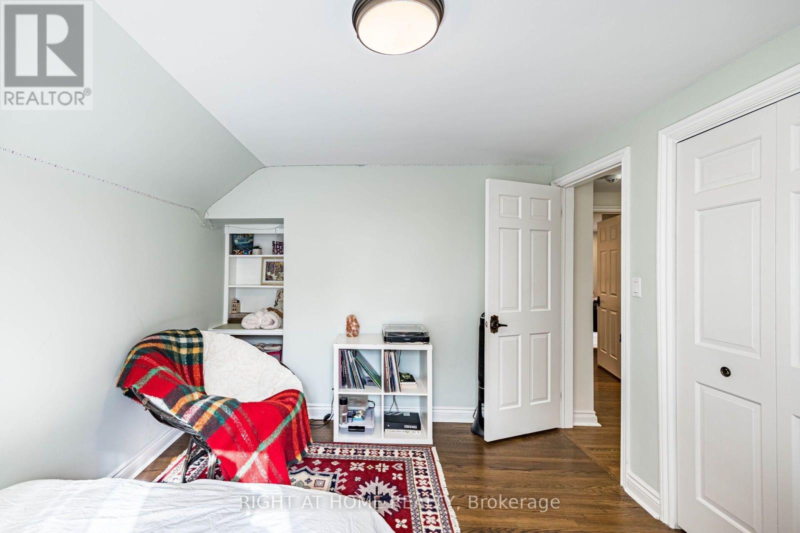 1941 Four Seasons Drive, Burlington, Ontario  L7P 2Y3 - Photo 29 - W13711524