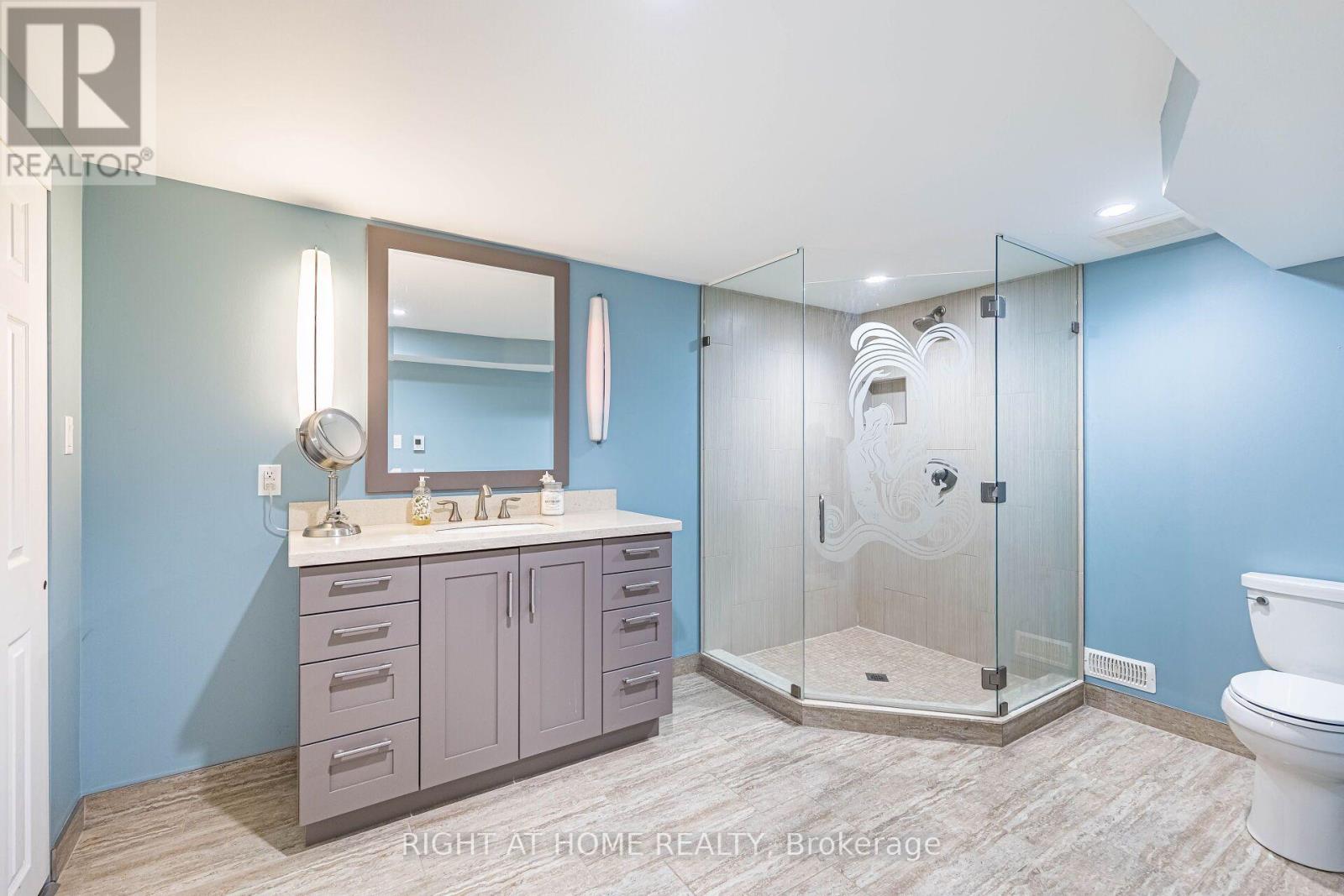 1941 Four Seasons Drive, Burlington, Ontario  L7P 2Y3 - Photo 38 - W13711524