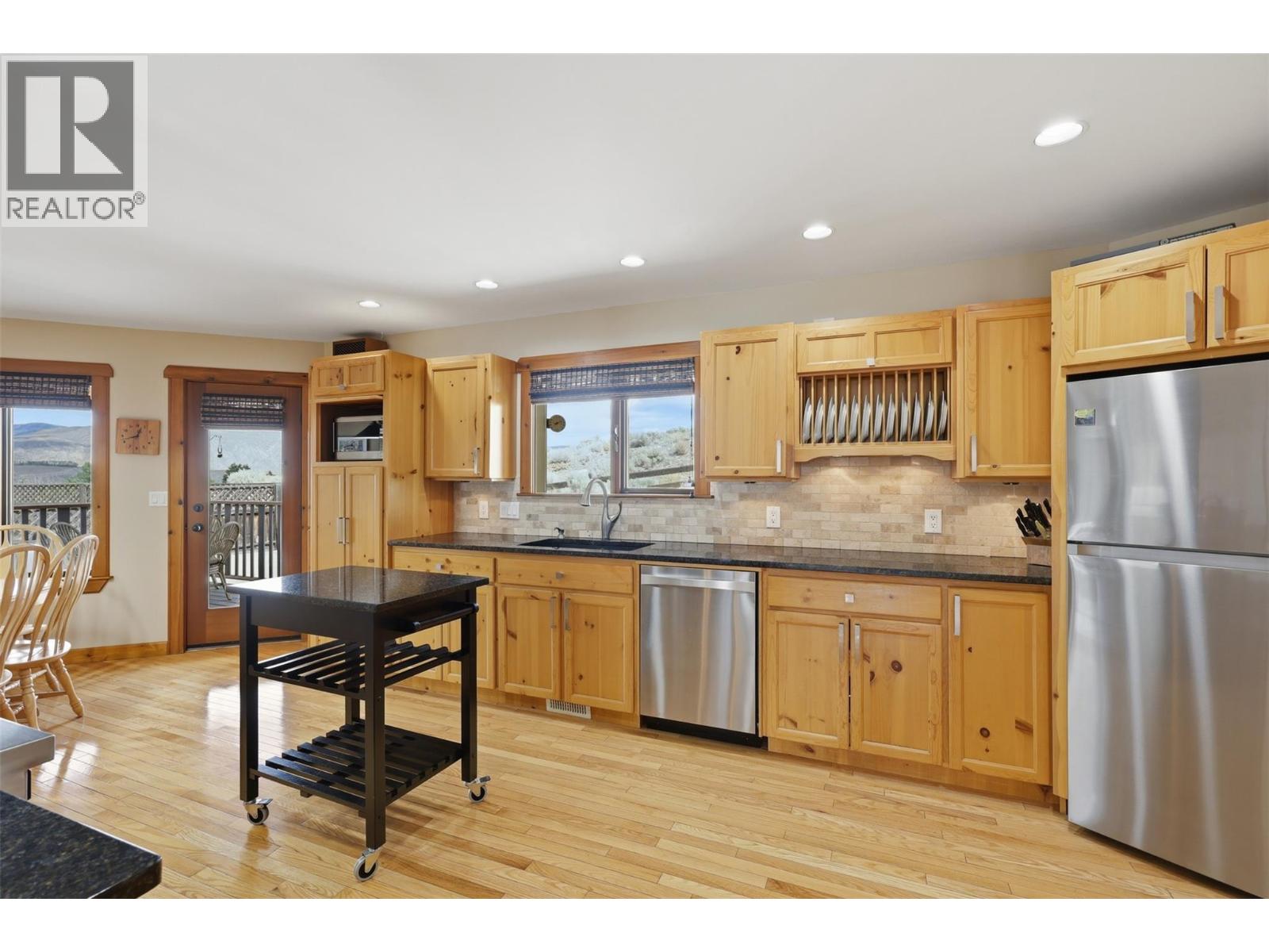 1345 Heustis Drive, Kamloops, British Columbia  V0K 1A0 - Photo 6 - 10392037