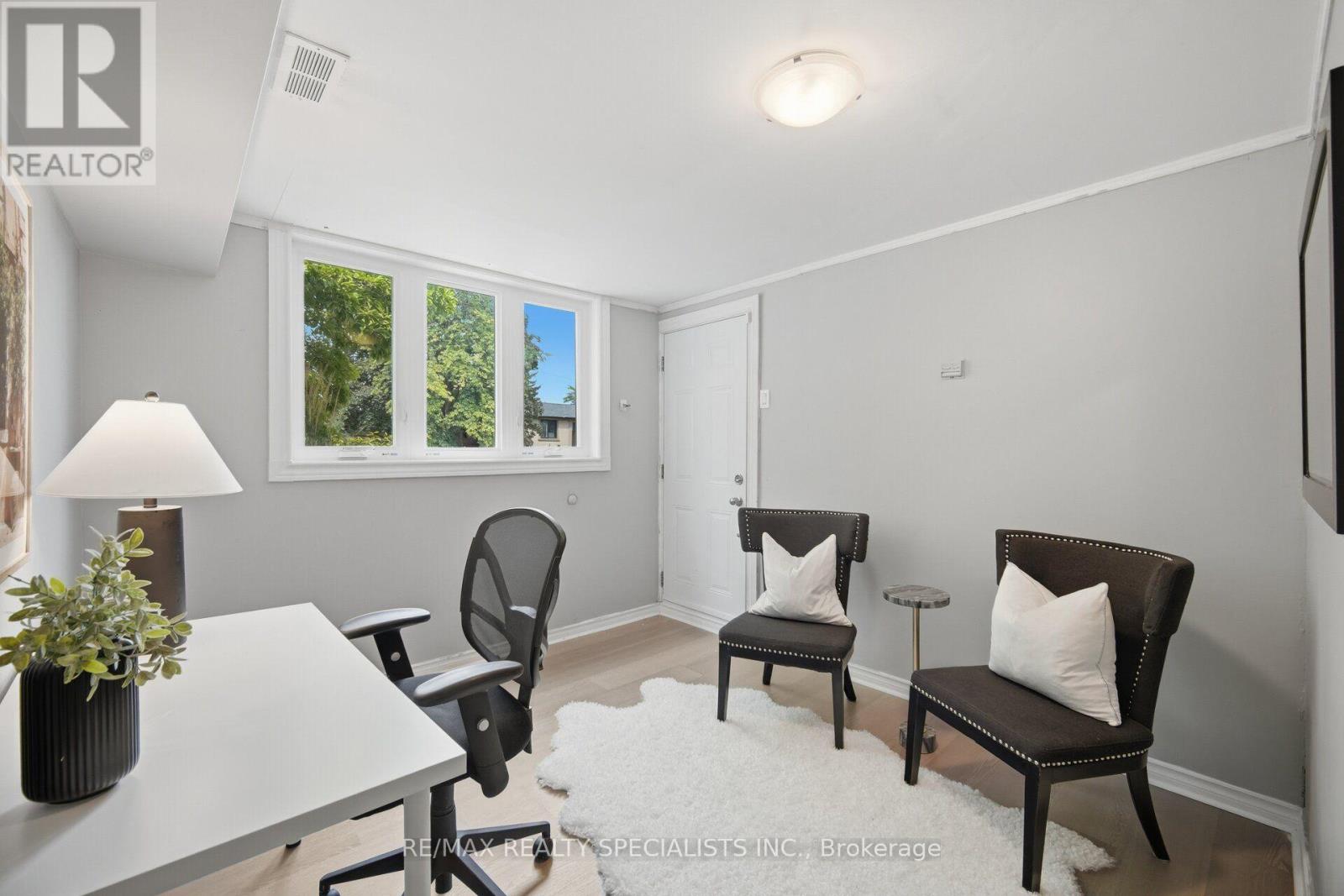 89 Alhart Drive, Toronto, Ontario  M9V 2N6 - Photo 17 - W13711926
