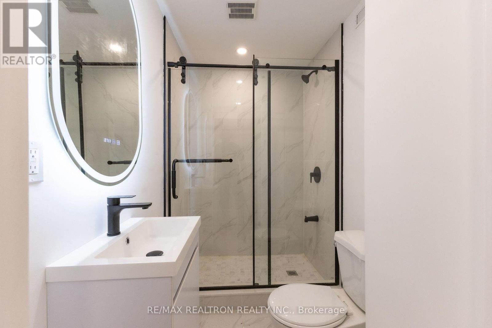 30 Morton Avenue, East Gwillimbury, Ontario  L0G 1V0 - Photo 28 - N13624232