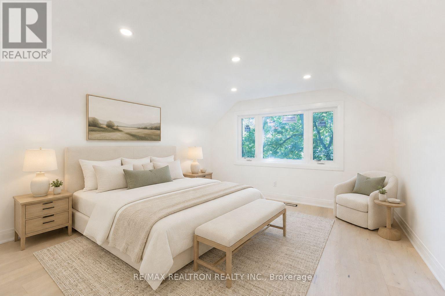 30 Morton Avenue, East Gwillimbury, Ontario  L0G 1V0 - Photo 35 - N13624232