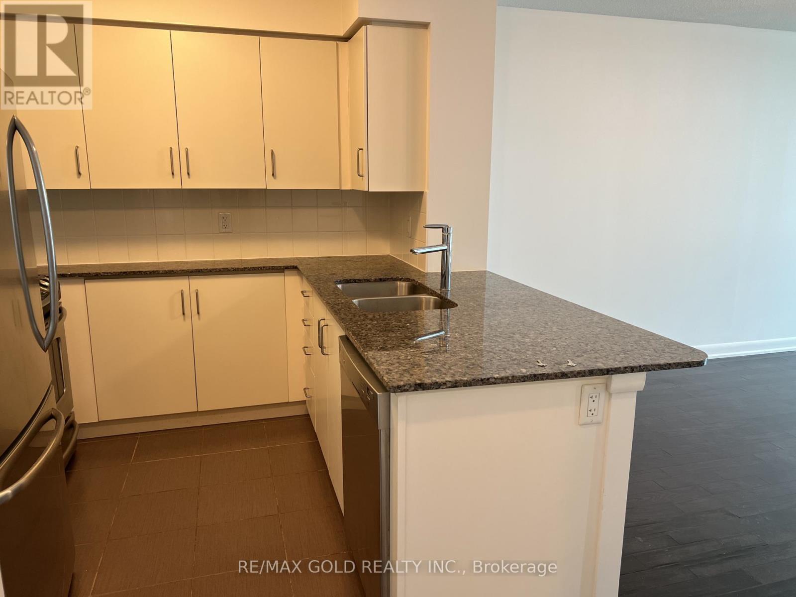1501 - 205 Sherway Gardens Road, Toronto, Ontario  M9C 0A5 - Photo 9 - W13711696