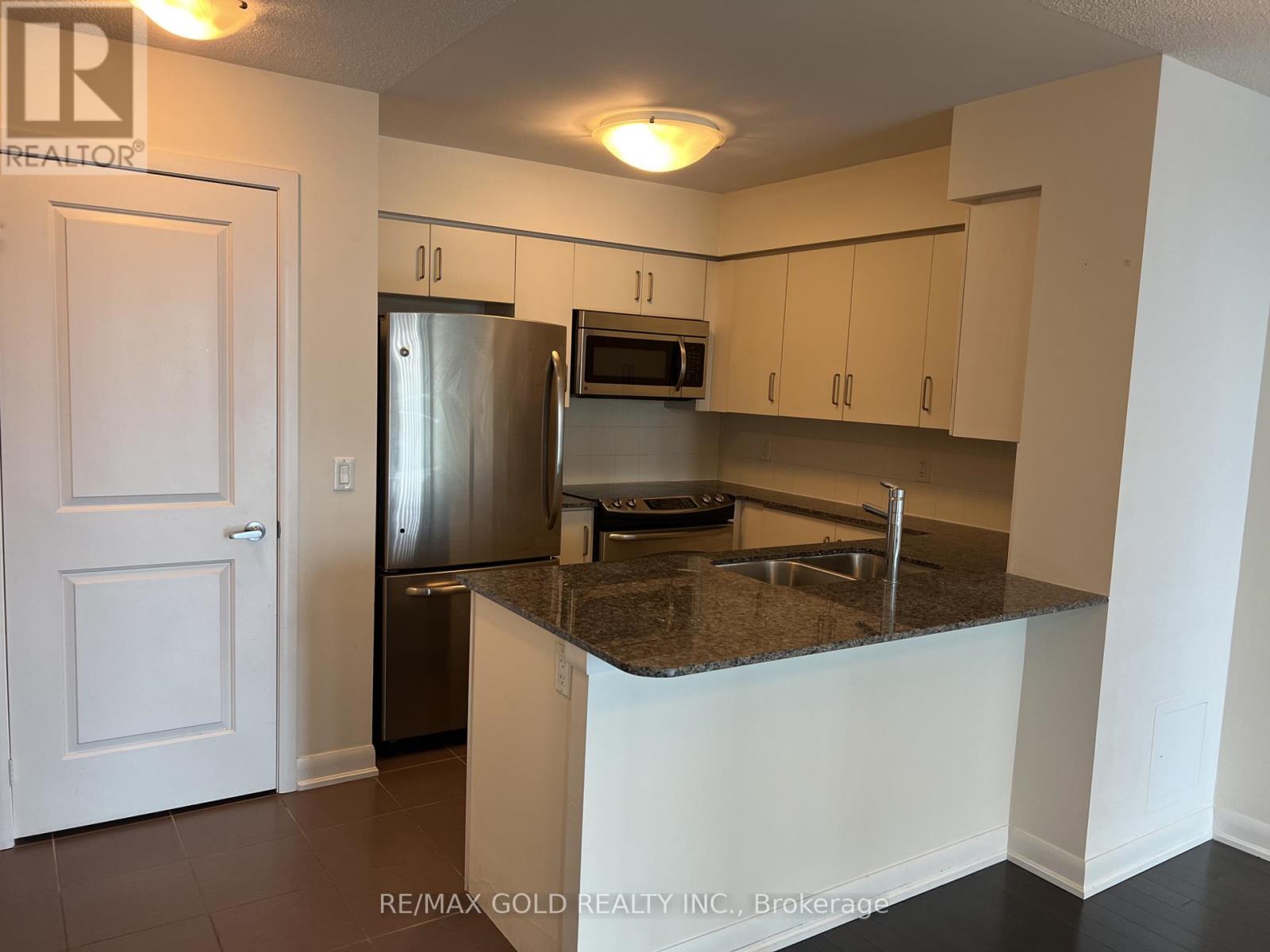 1501 - 205 Sherway Gardens Road, Toronto, Ontario  M9C 0A5 - Photo 8 - W13711696