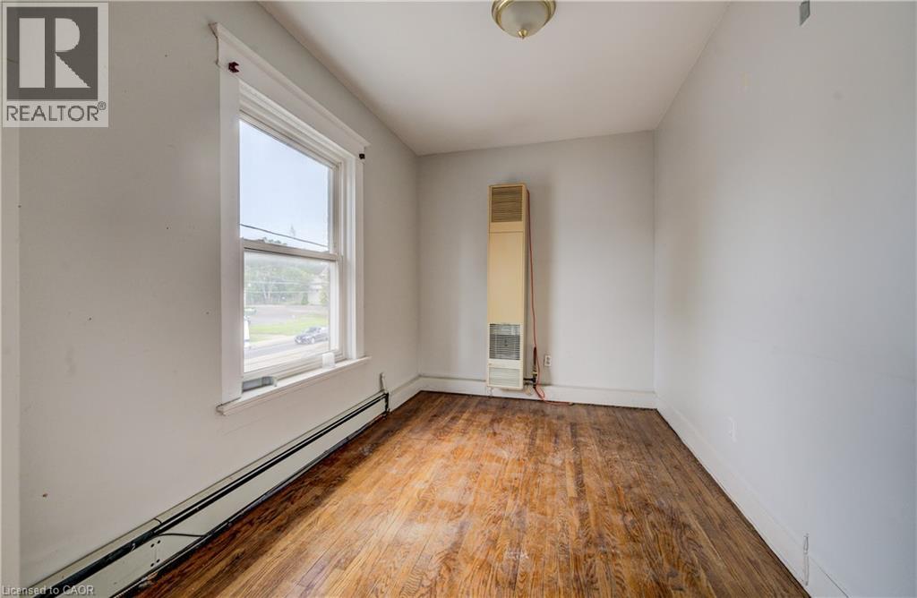 698 King Street W, Kitchener, Ontario  N2G 1E2 - Photo 25 - 40858166