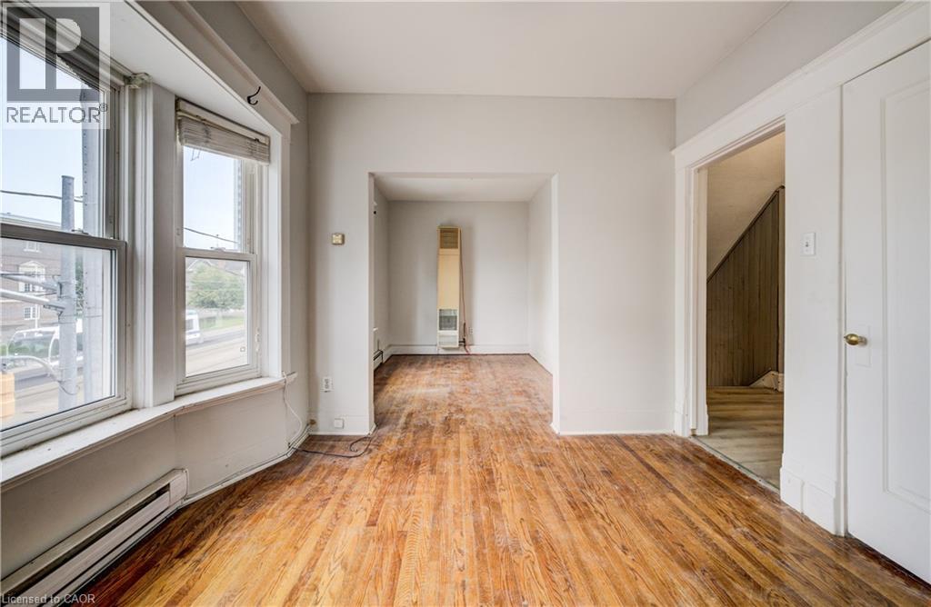 698 King Street W, Kitchener, Ontario  N2G 1E2 - Photo 24 - 40858166