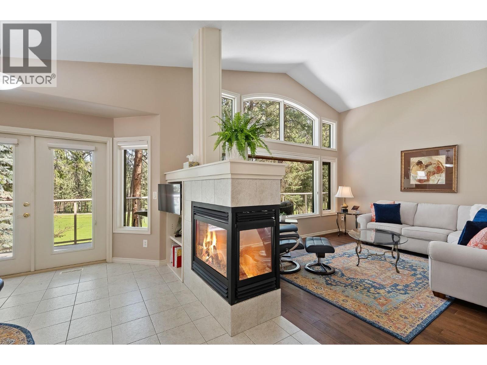 4141 Gallaghers Boulevard S, Kelowna, British Columbia  V1W 4V2 - Photo 9 - 10398640