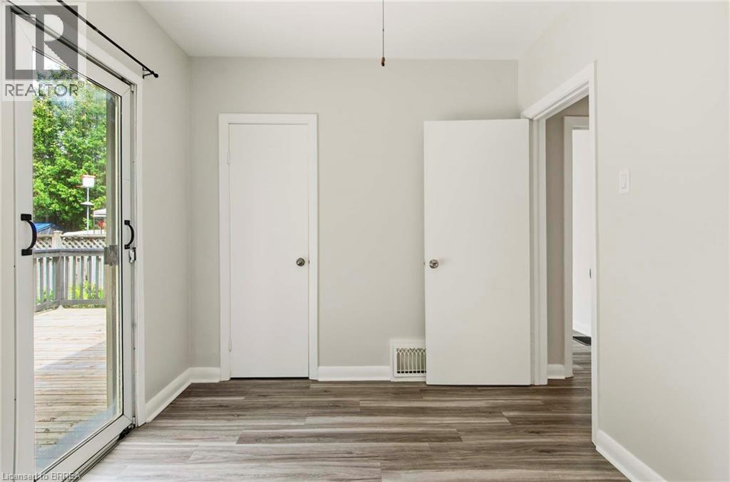 20 John Street, Brantford, Ontario  N3T 4H7 - Photo 13 - 40857908