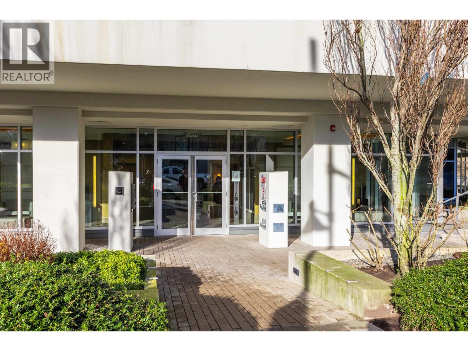 1402 570 Emerson Street, Coquitlam, British Columbia  V3J 0G4 - Photo 2 - R3149972