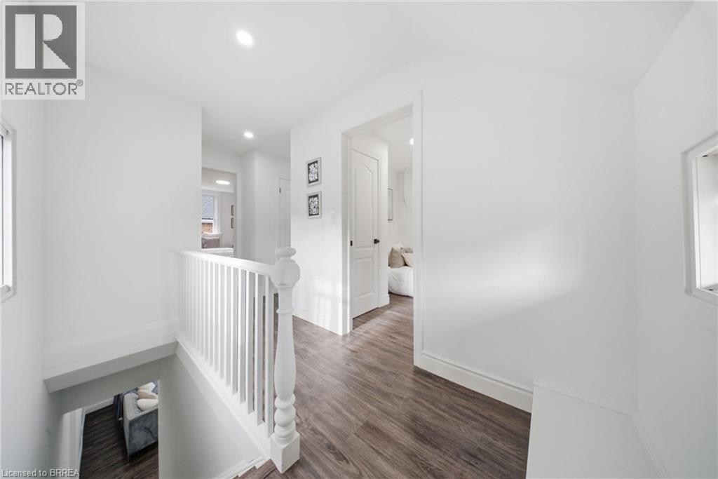 42 Peel Street, Brantford, Ontario  N3S 5L8 - Photo 18 - 40858252
