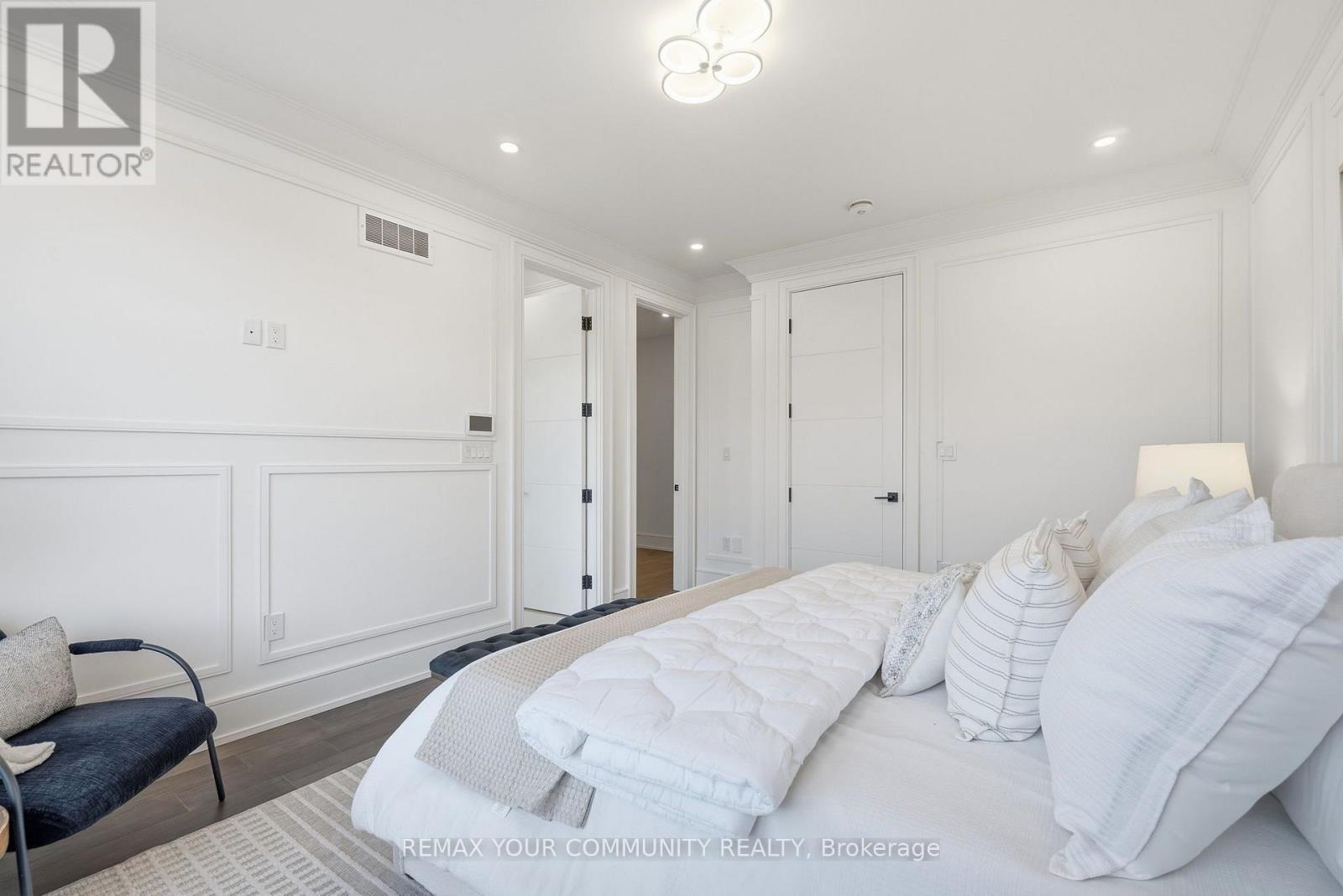 49 Wayland Avenue, Toronto, Ontario  M4E 3C8 - Photo 23 - E13712036