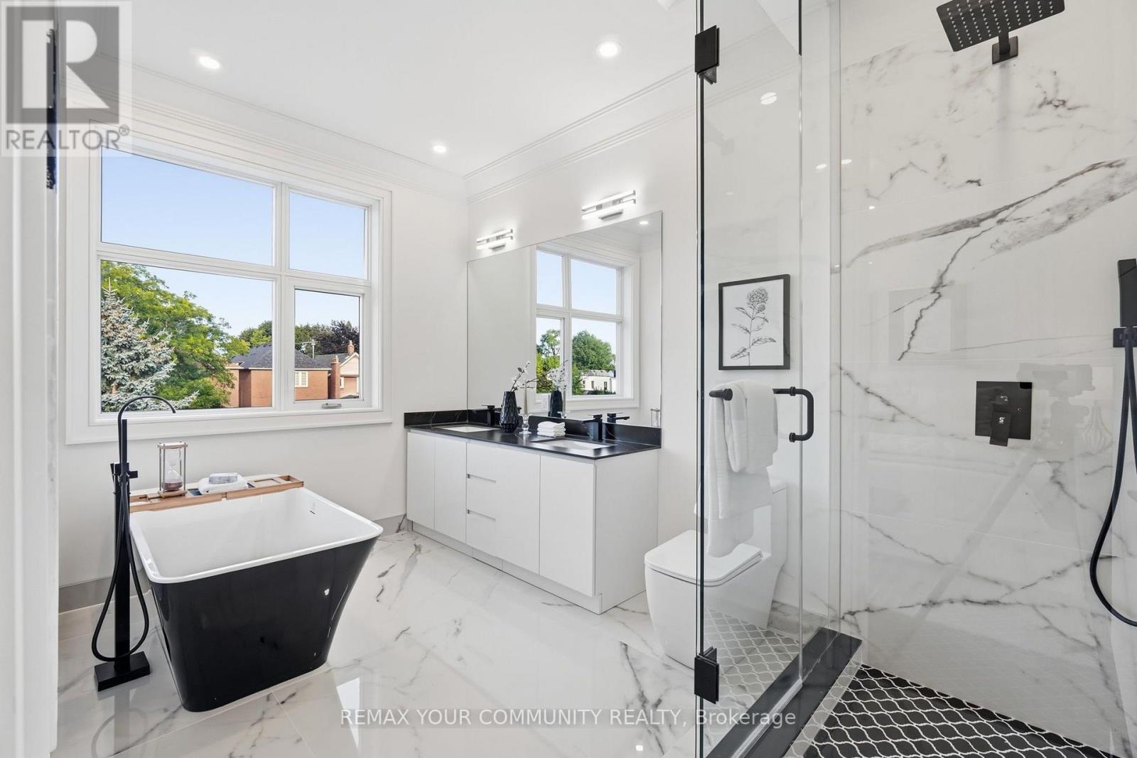 49 Wayland Avenue, Toronto, Ontario  M4E 3C8 - Photo 24 - E13712036